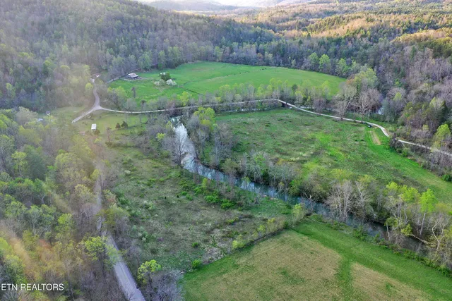 $379,200 | Brimstone Road, Robbins, TN 37852