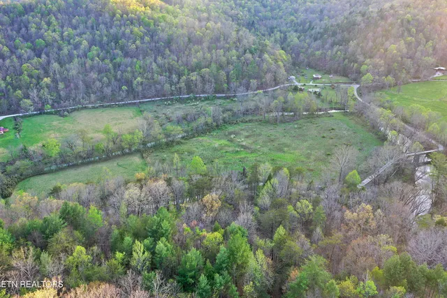 $379,200 | Brimstone Road, Robbins, TN 37852