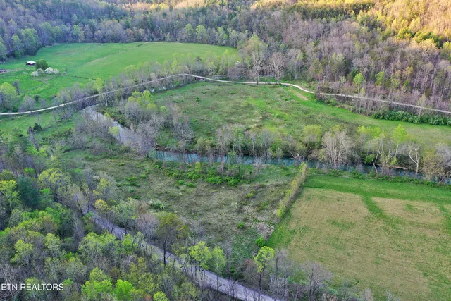 $379,200 | Brimstone Road, Robbins, TN 37852