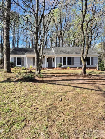 $2,650 | 8246 Arrowsmith Lane, Charlotte, NC 28270
