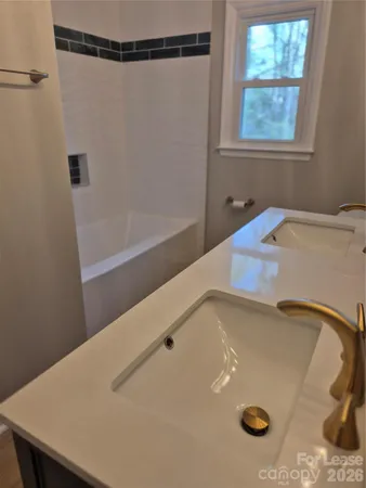 $2,650 | 8246 Arrowsmith Lane, Charlotte, NC 28270