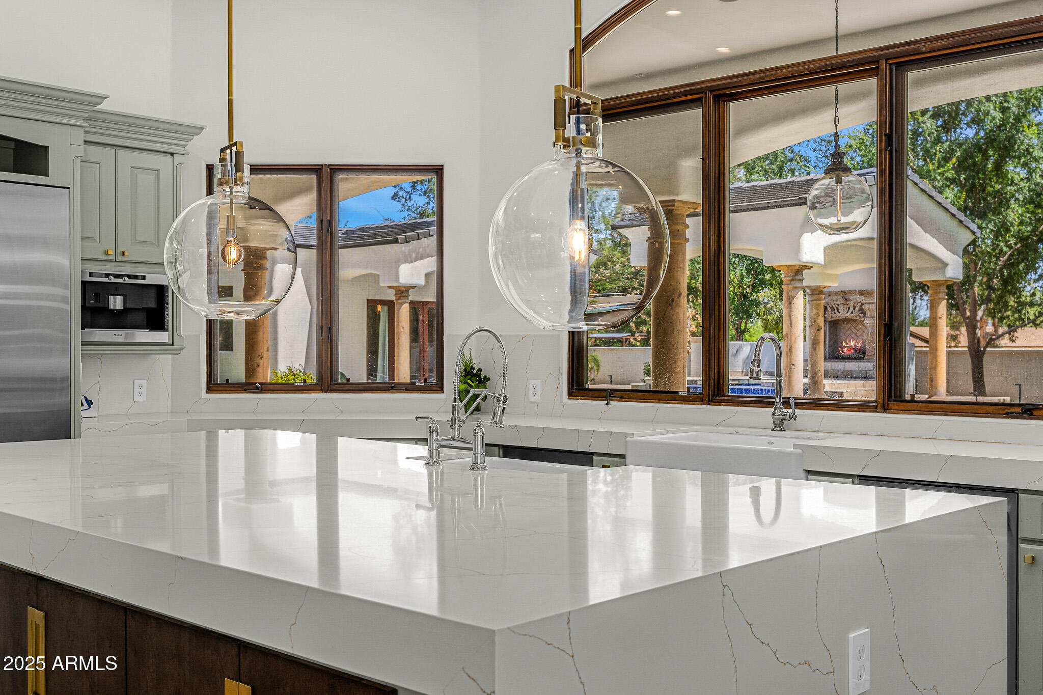 6809 East Doubletree Ranch Road Paradise Valley, AZ 85253 - Photo 27 of 74 31luxury kitchen