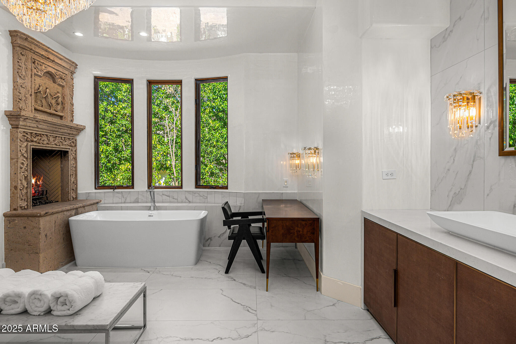 6809 East Doubletree Ranch Road Paradise Valley, AZ 85253 - Photo 37 of 74 42primary bathroom_hers