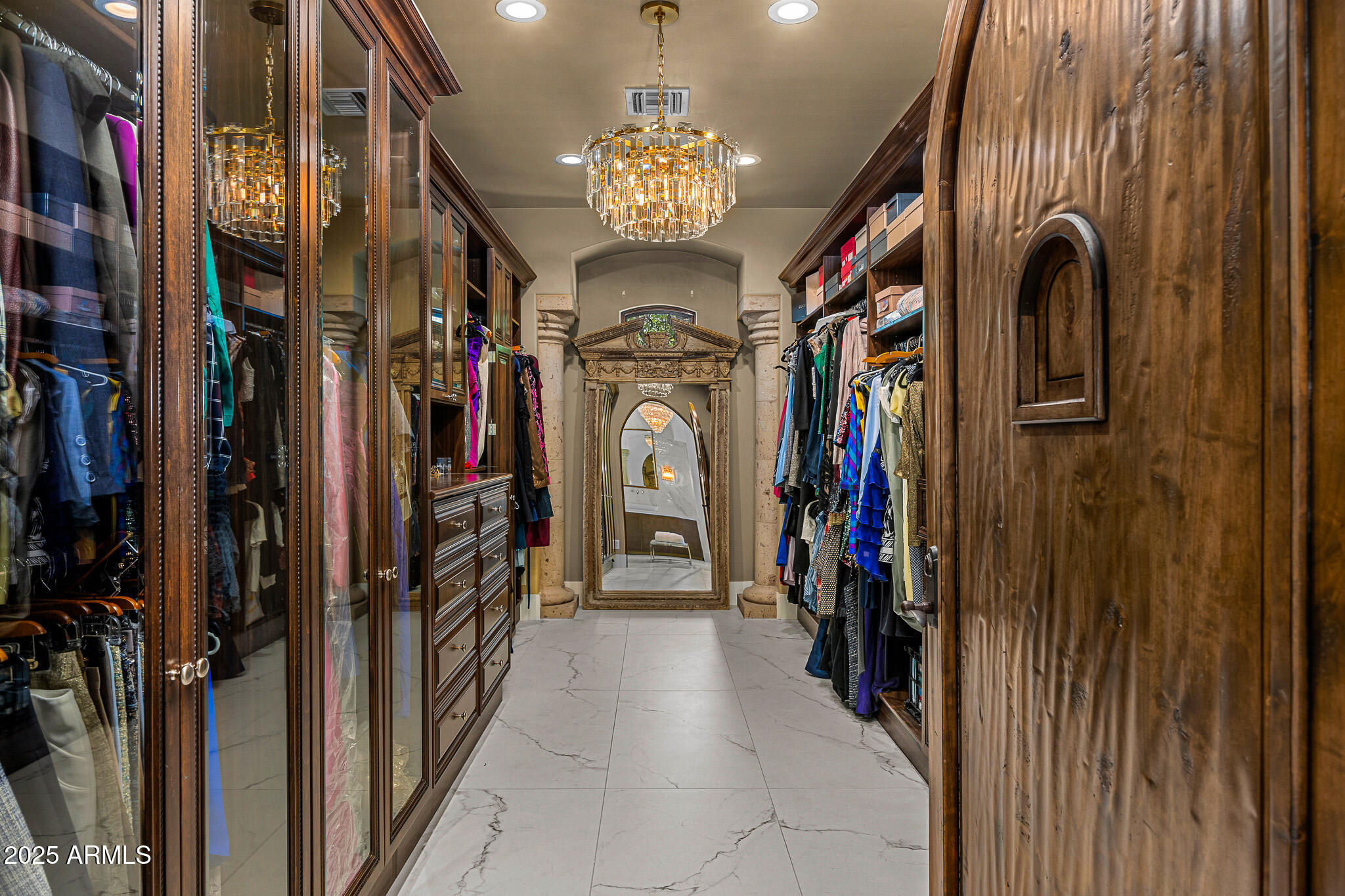 6809 East Doubletree Ranch Road Paradise Valley, AZ 85253 - Photo 39 of 74 44primary closet_hers