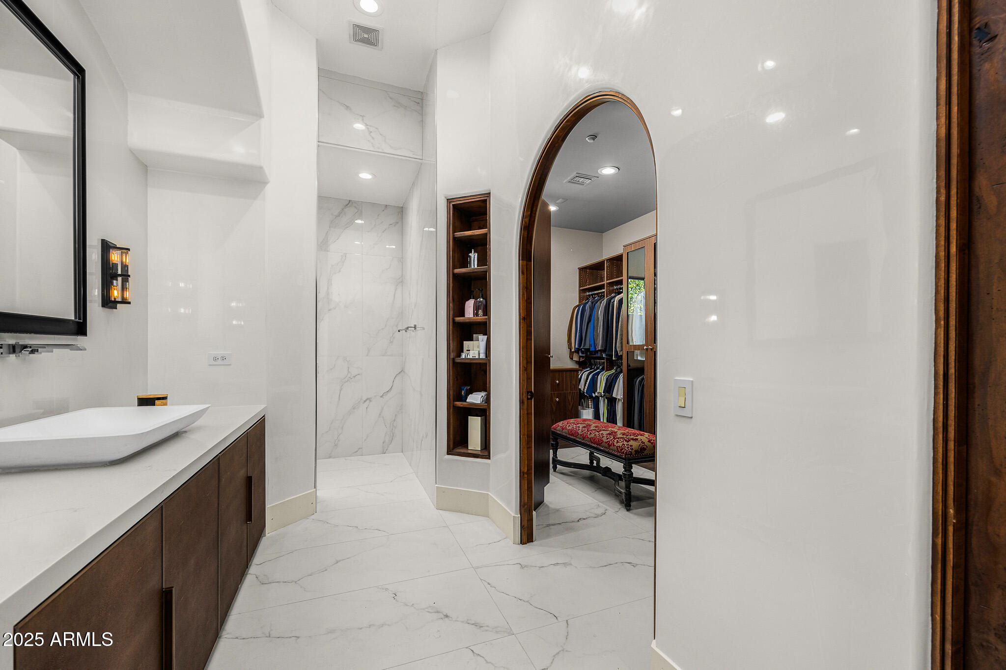 6809 East Doubletree Ranch Road Paradise Valley, AZ 85253 - Photo 40 of 74 45primary bathroom_his