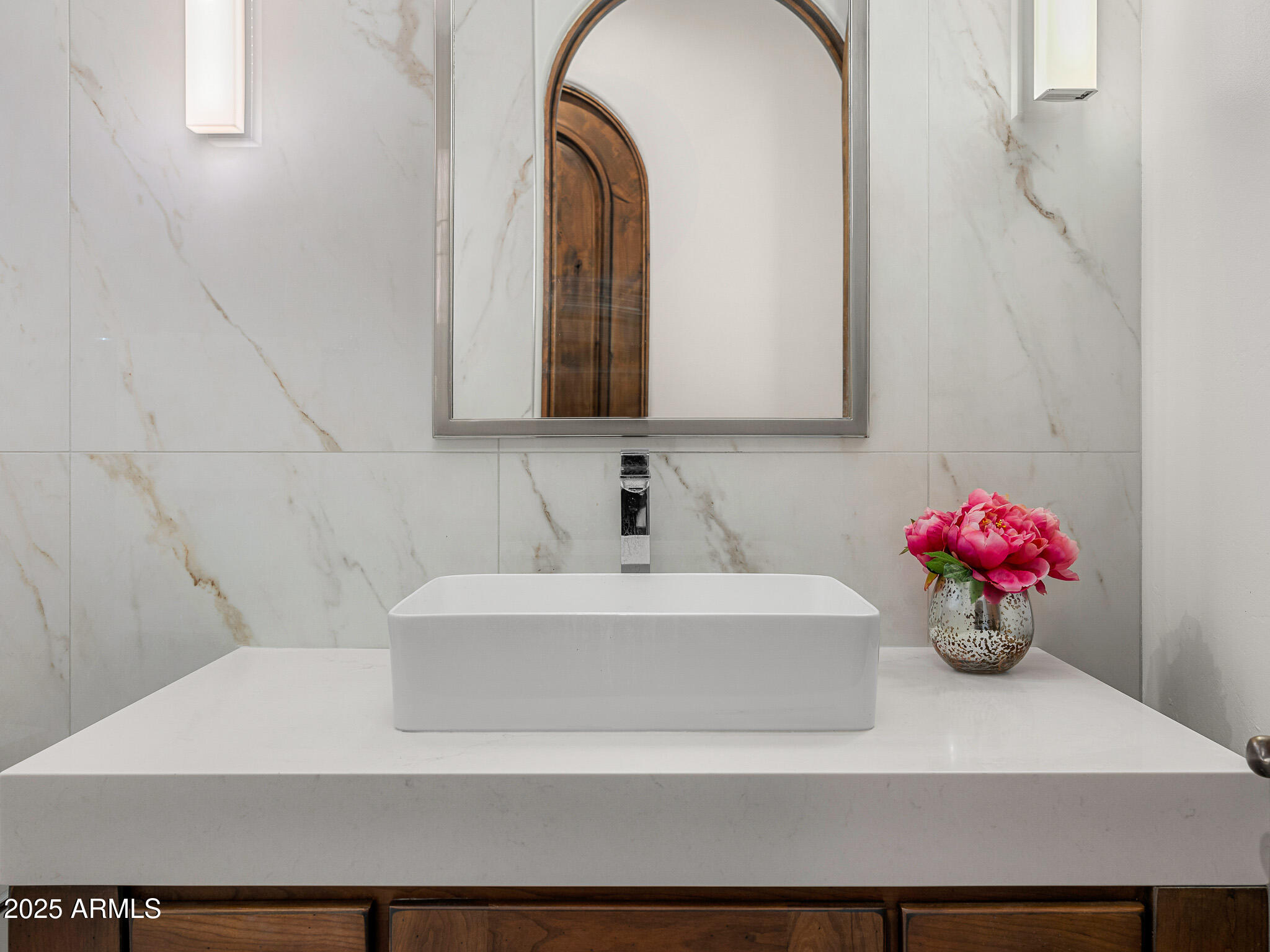 6809 East Doubletree Ranch Road Paradise Valley, AZ 85253 - Photo 48 of 74 53guest bathroom