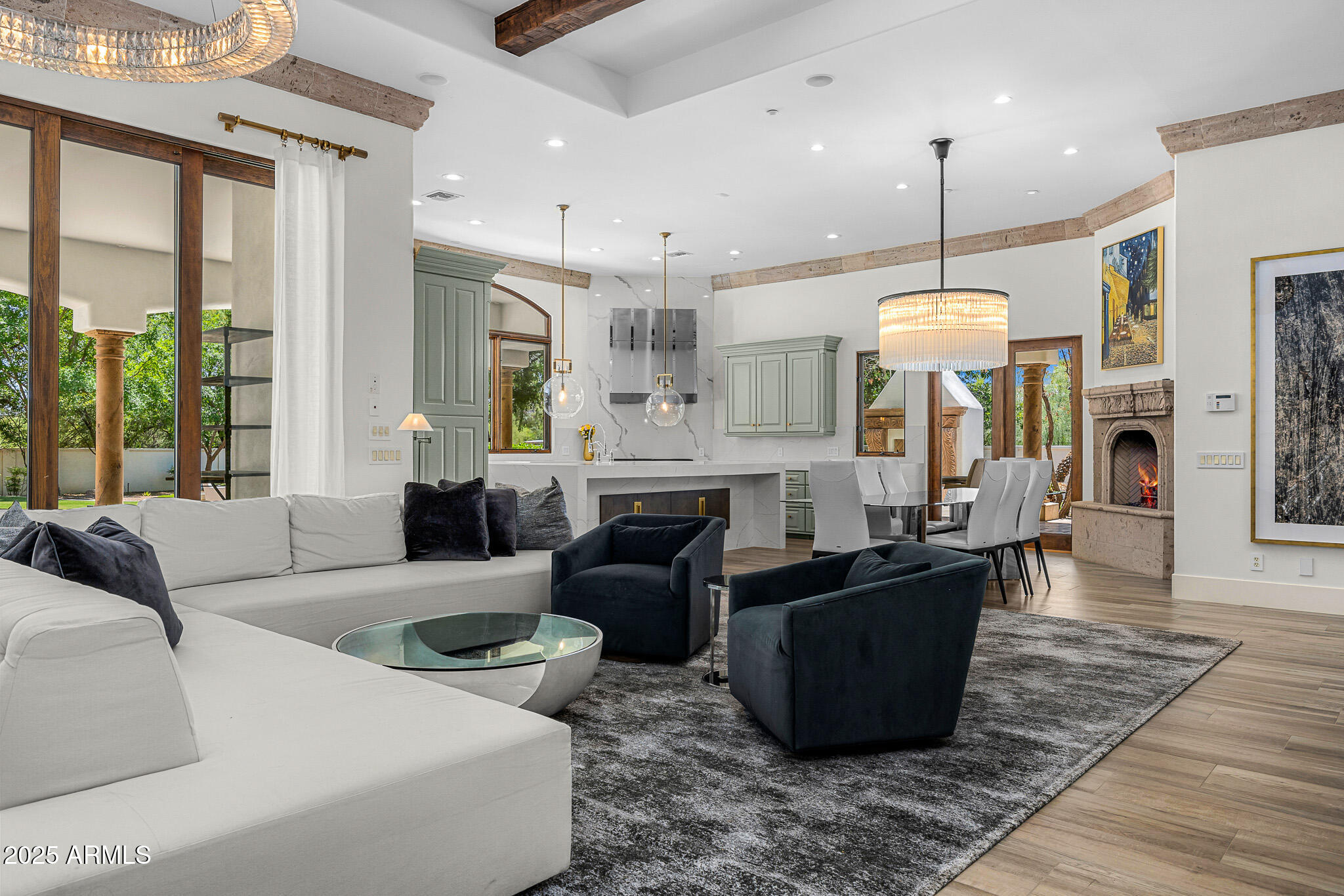 6809 East Doubletree Ranch Road Paradise Valley, AZ 85253 - Photo 5 of 74 25great room