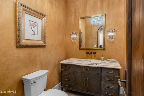 $5,950,000 | 6809 East Doubletree Ranch Road, Paradise Valley, AZ 85253