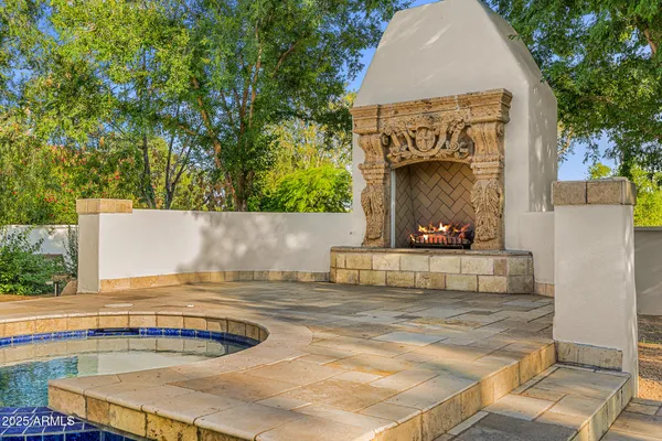 $5,950,000 | 6809 East Doubletree Ranch Road, Paradise Valley, AZ 85253