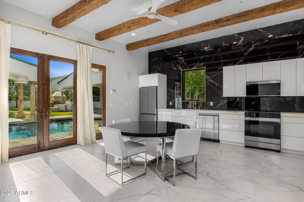$5,950,000 | 6809 East Doubletree Ranch Road, Paradise Valley, AZ 85253