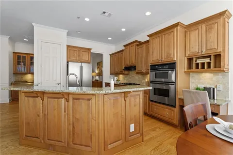 $750,000 | 11945 Dancliff Trace, Alpharetta, GA 30009