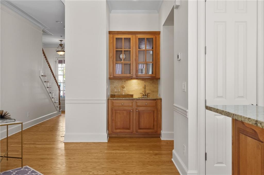 11945 Dancliff Trace Alpharetta, GA 30009 - Photo 13 of 48 a view of walk in closet