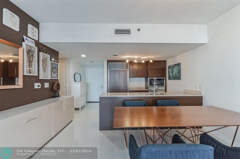 475 Brickell Avenue, Unit 512 Miami, FL 33131 - Photo 18 of 36