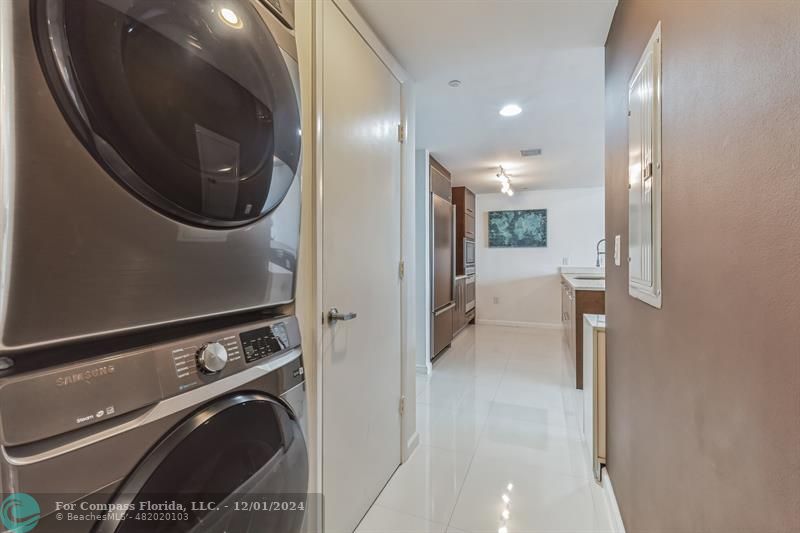 475 Brickell Avenue, Unit 512 Miami, FL 33131 - Photo 26 of 36