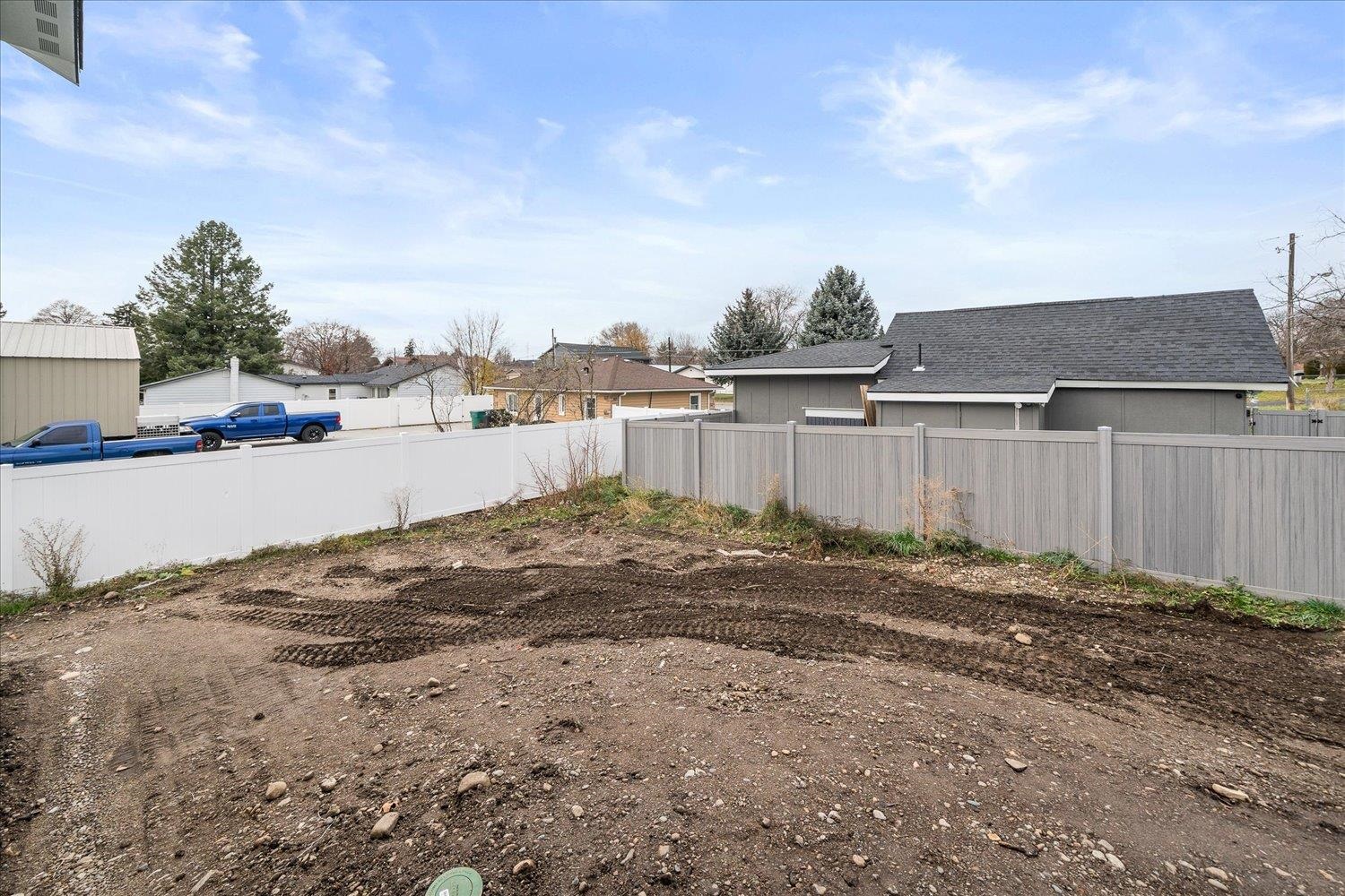327 North Bannen Road Spokane Valley, WA 99216 - Photo 35 of 36 Gallery Image 35