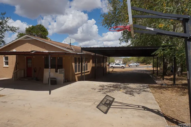 a view of outdoor space with city view