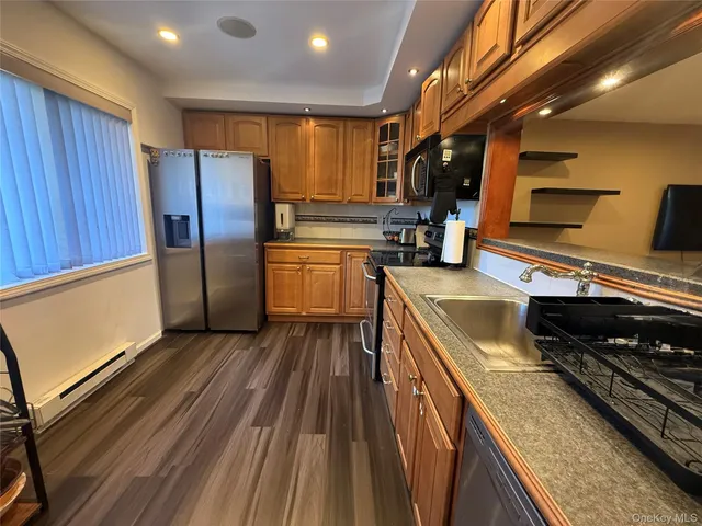 $309,900 | 1604 Chelsea Cove South, Hopewell Junction, NY 12533