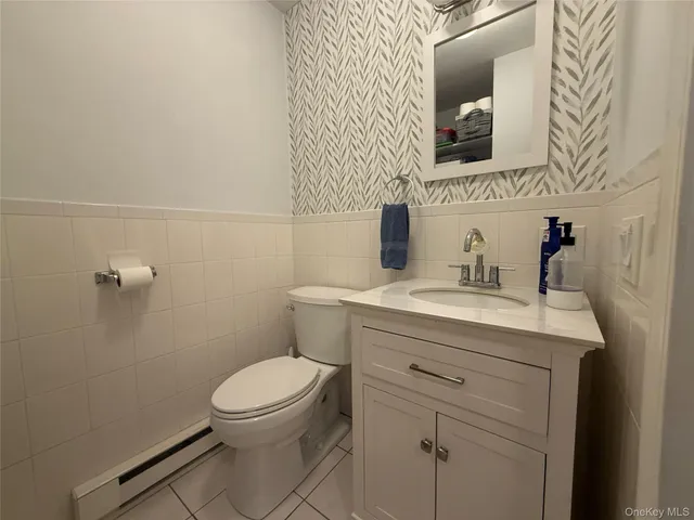 $309,900 | 1604 Chelsea Cove South, Hopewell Junction, NY 12533