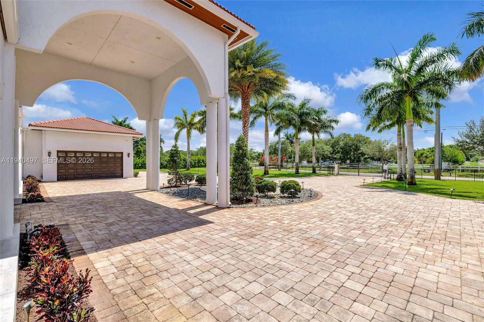 4610 Southwest 178th Avenue Southwest Ranches, FL 33331 - Photo 5 of 100