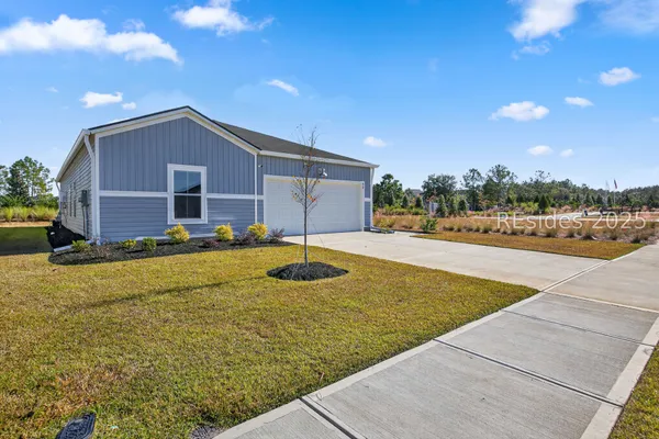 $374,000 | 52 Red Dogwood Lane, Hardeeville, SC 29927