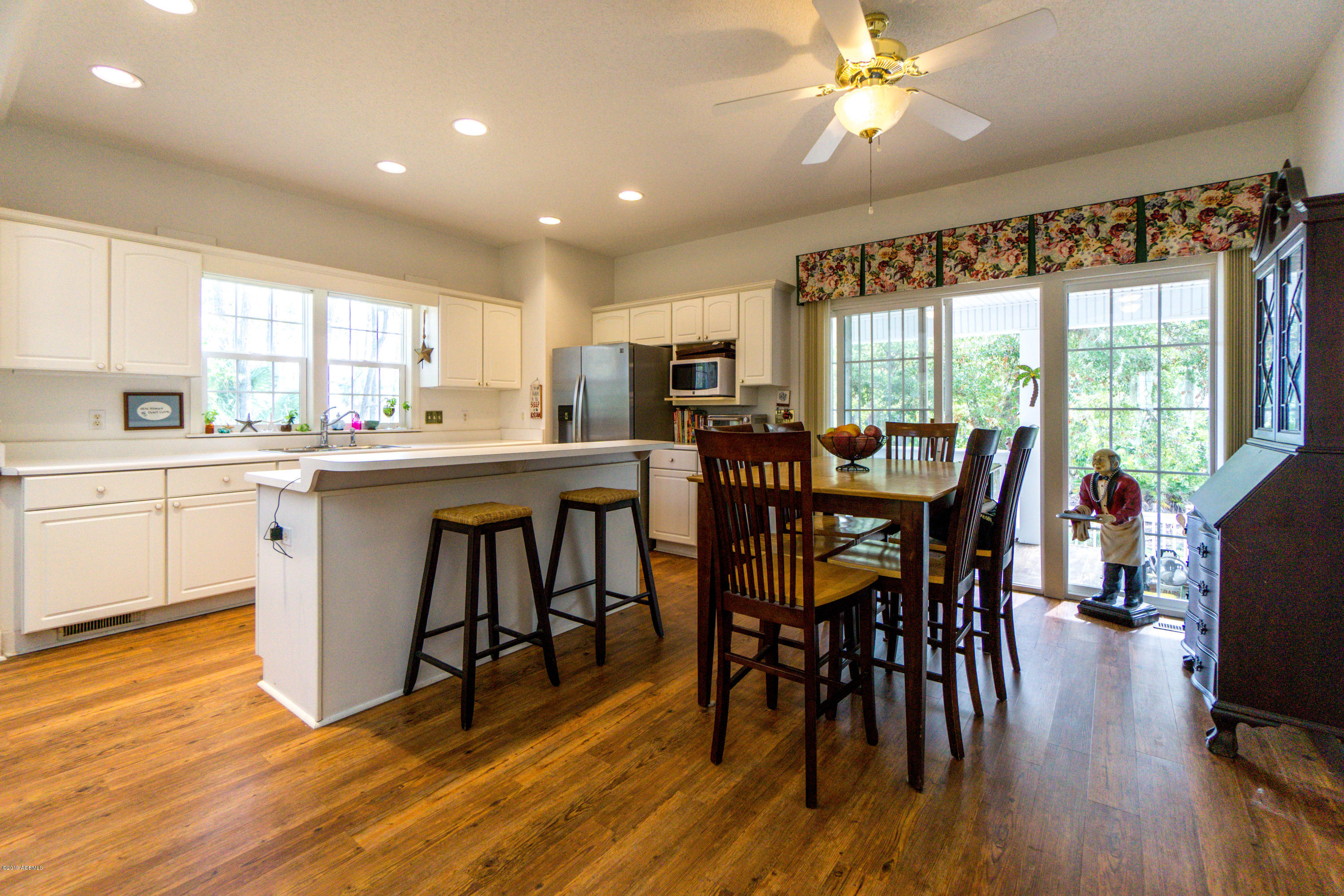 376 Blue Gill Road Fripp Island, SC 29920 - Photo 12 of 43 DSC09225