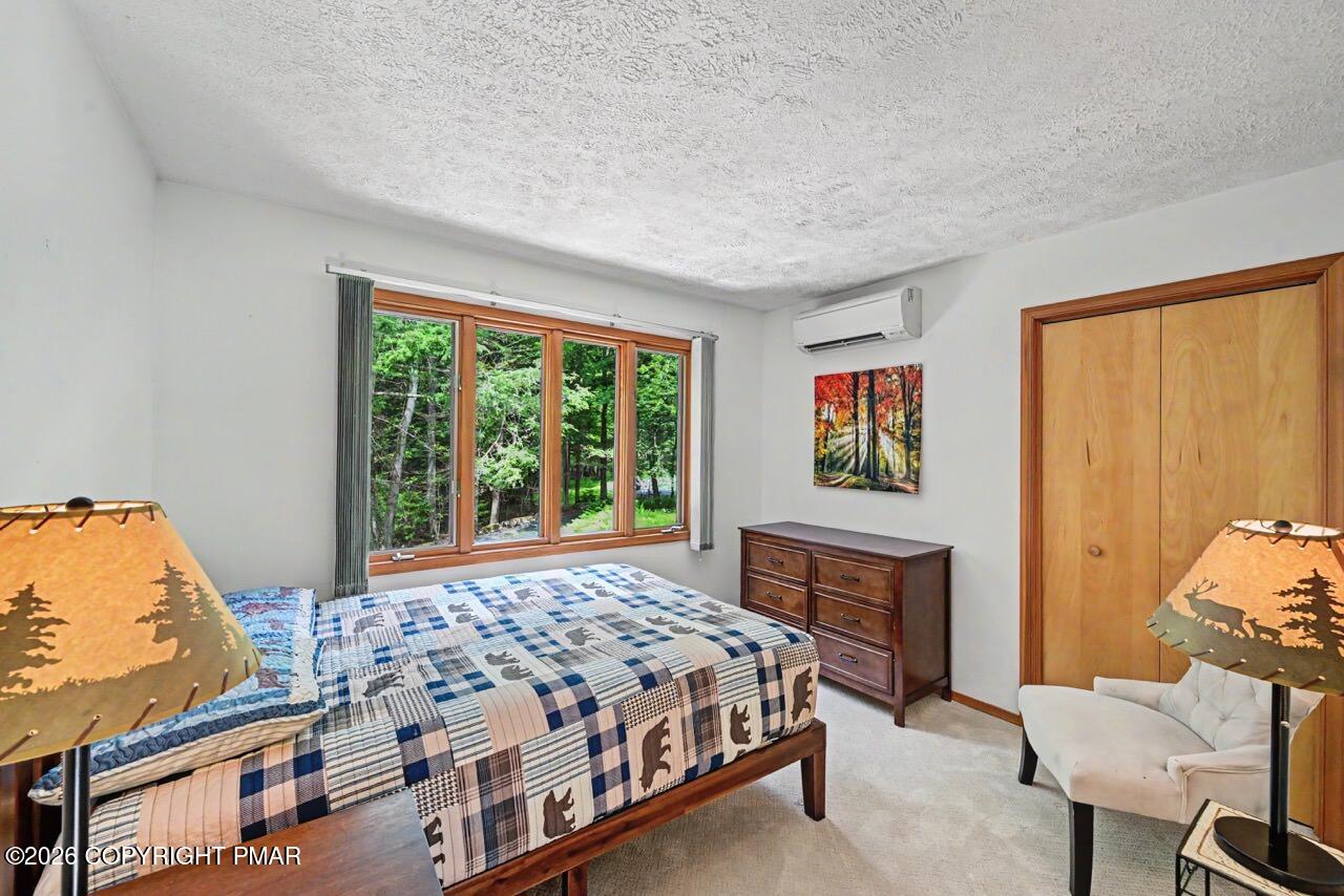 1215 Deer Trail Road Pocono Pines, PA 18350 - Photo 17 of 32 Bedroom