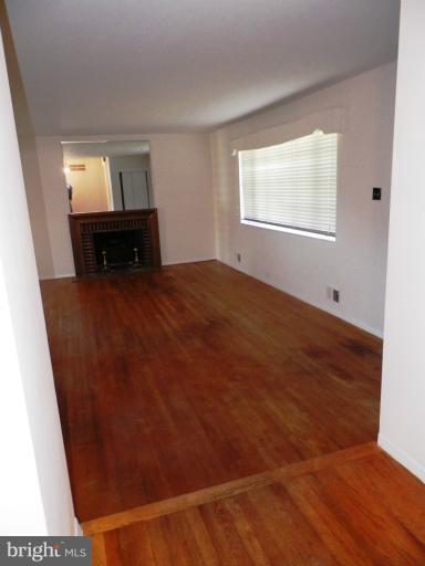 9506 Adelphi Road Silver Spring, MD 20903 - Photo 5 of 30 Living Room