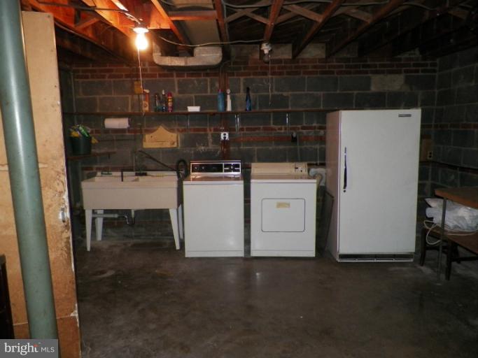 9506 Adelphi Road Silver Spring, MD 20903 - Photo 7 of 30 Laundry Room
