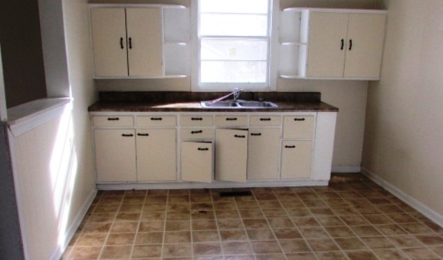 313 F Street Anderson, SC 29625 - Photo 3 of 9 Gallery Image 3