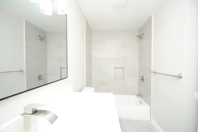 $1,475 | 2515 Yoakum Boulevard, Unit 11, Houston, TX 77006