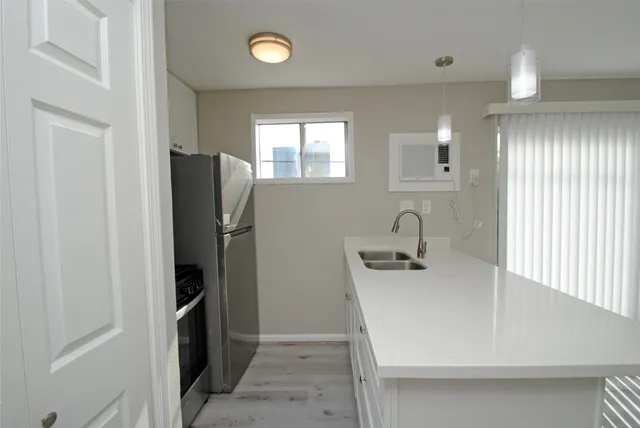 $1,475 | 2515 Yoakum Boulevard, Unit 11, Houston, TX 77006