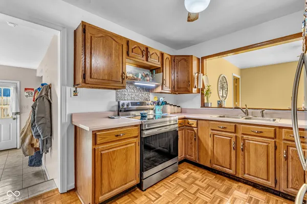 $275,000 | 424 Gibbs Street, Plainfield, IN 46168