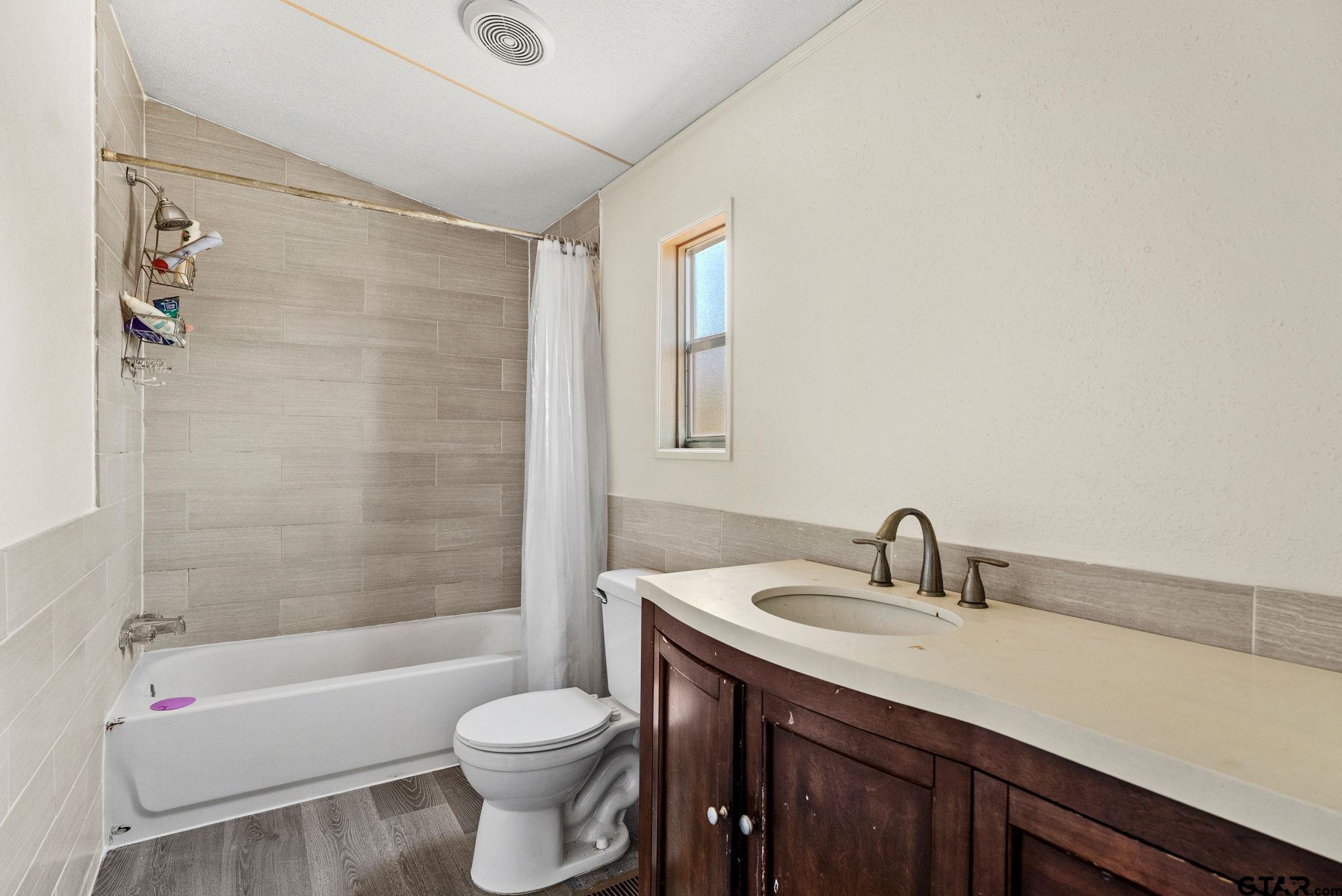 1828 County Road 386 Tyler, TX 75708 - Photo 5 of 18