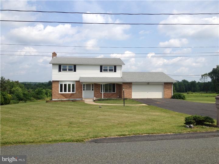 2540 Mill Road Quakertown, PA 18951 - Photo 1 of 23 Front Yard