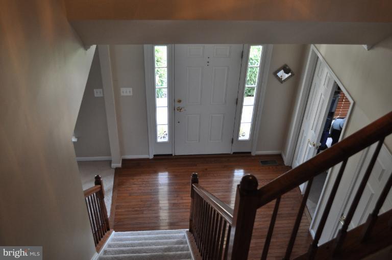 9002 Roaring Spring Loop Bristow, VA 20136 - Photo 12 of 23 View