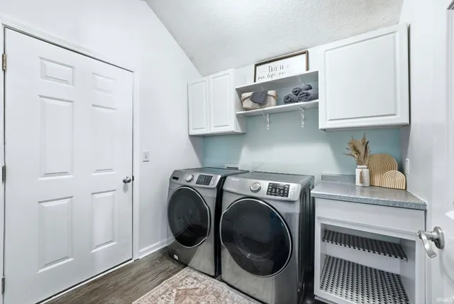 $574,900 | 278 South Cross Creek Way, Columbia City, IN 46725