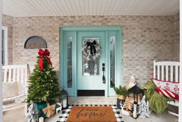 $574,900 | 278 South Cross Creek Way, Columbia City, IN 46725