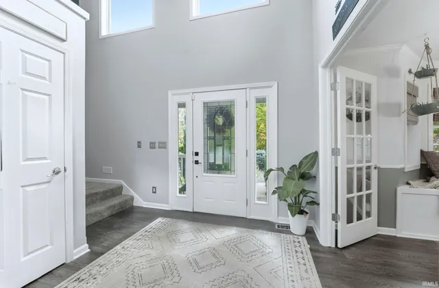 $574,900 | 278 South Cross Creek Way, Columbia City, IN 46725