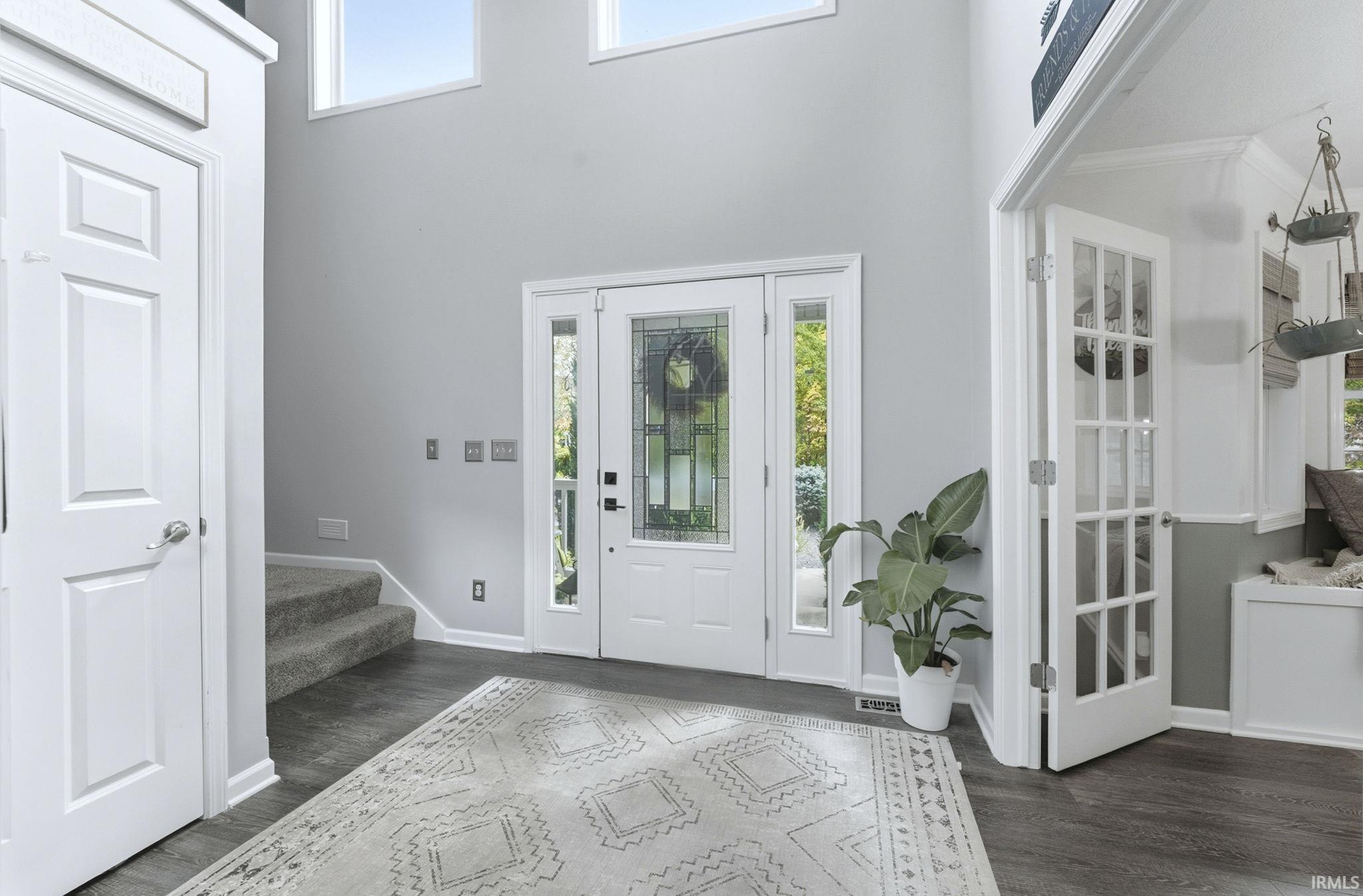 278 South Cross Creek Way Columbia City, IN 46725 - Photo 4 of 36