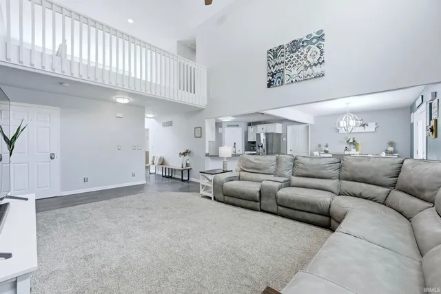 $574,900 | 278 South Cross Creek Way, Columbia City, IN 46725