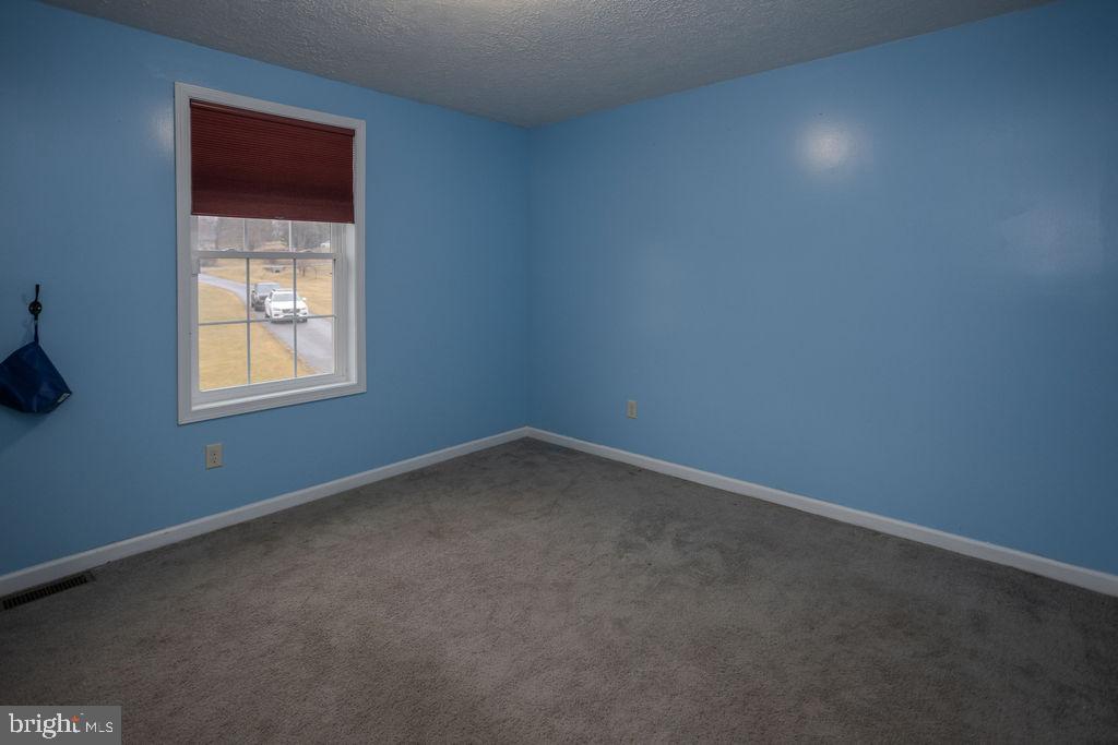 4482 Fort McCord Road Chambersburg, PA 17202 - Photo 31 of 47 an empty room with a window