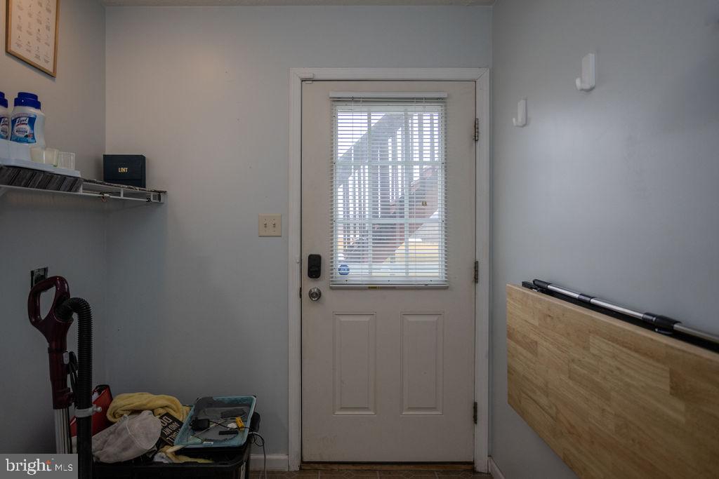 4482 Fort McCord Road Chambersburg, PA 17202 - Photo 38 of 47 a view of room with window