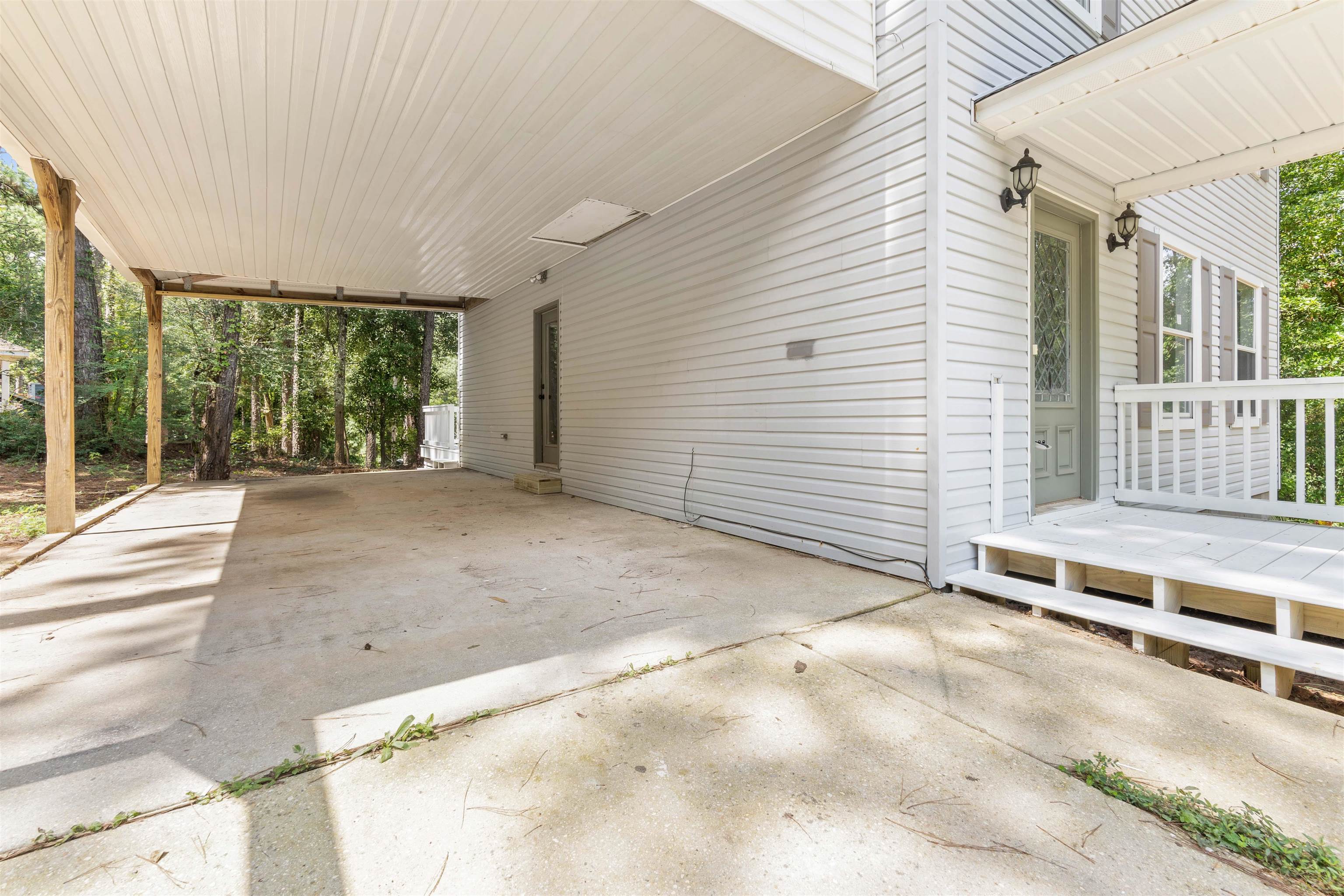 402 Ridgewood Drive Daphne, AL 36526 - Photo 2 of 20
