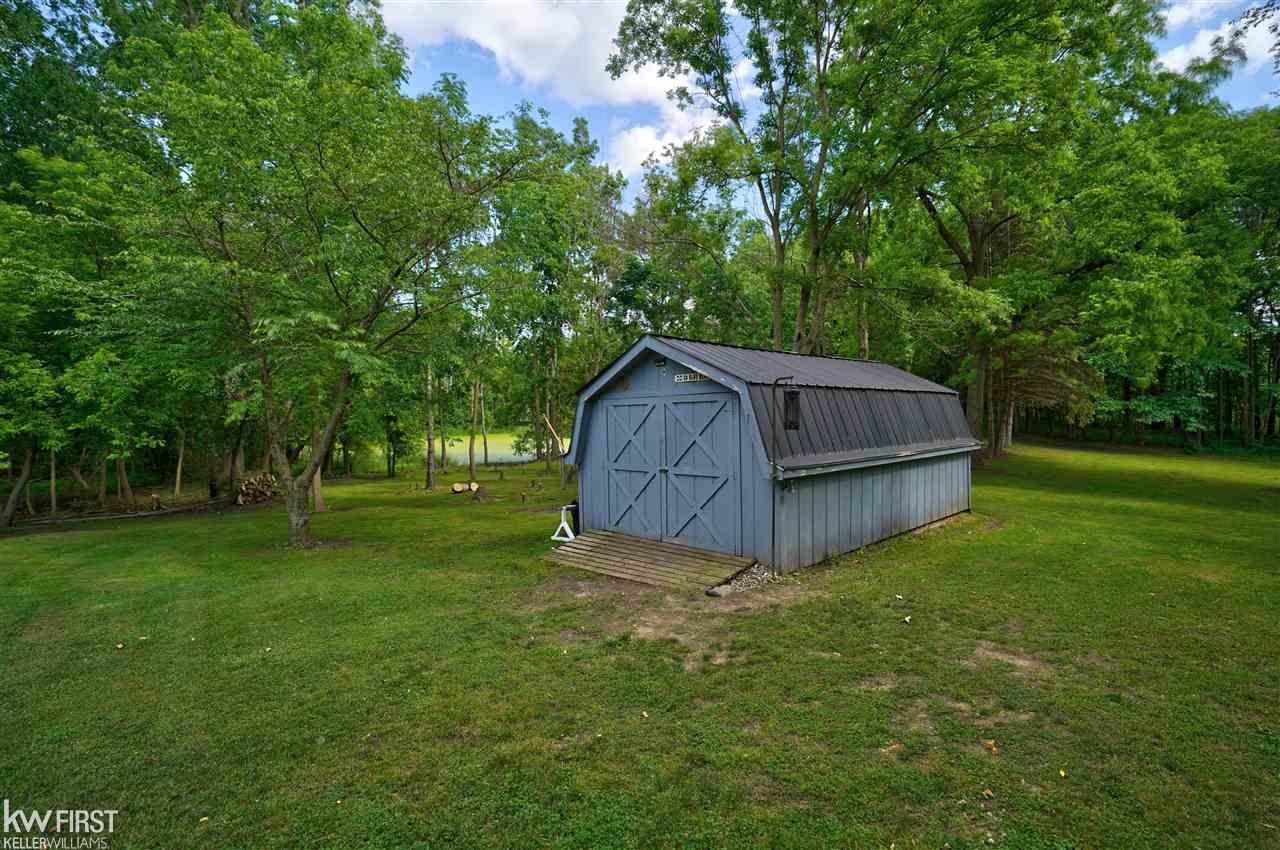 4280 North Henderson Road Davison, MI 48423 - Photo 21 of 59