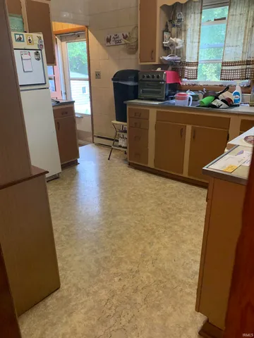 $139,000 | 530 West Spring Street, Bloomfield, IN 47424