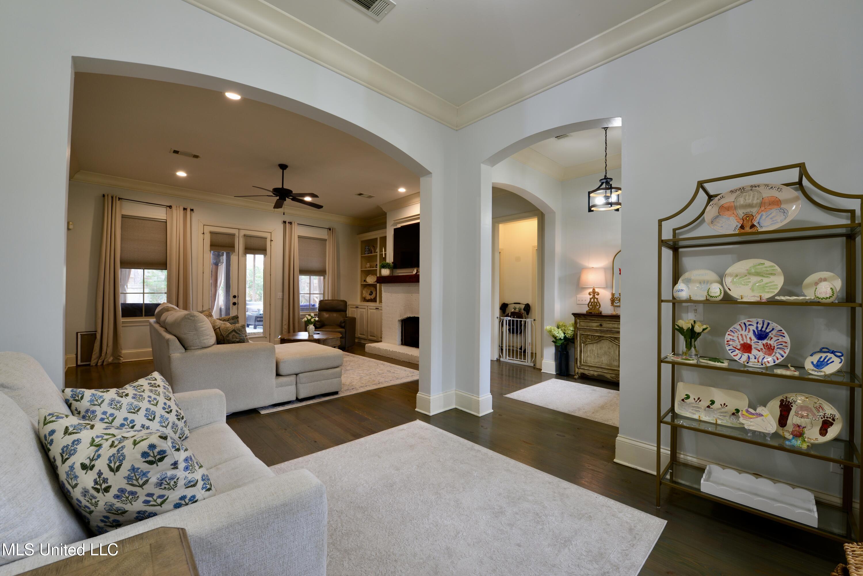 103 Quarles Drive Madison, MS 39110 - Photo 6 of 37 6.5