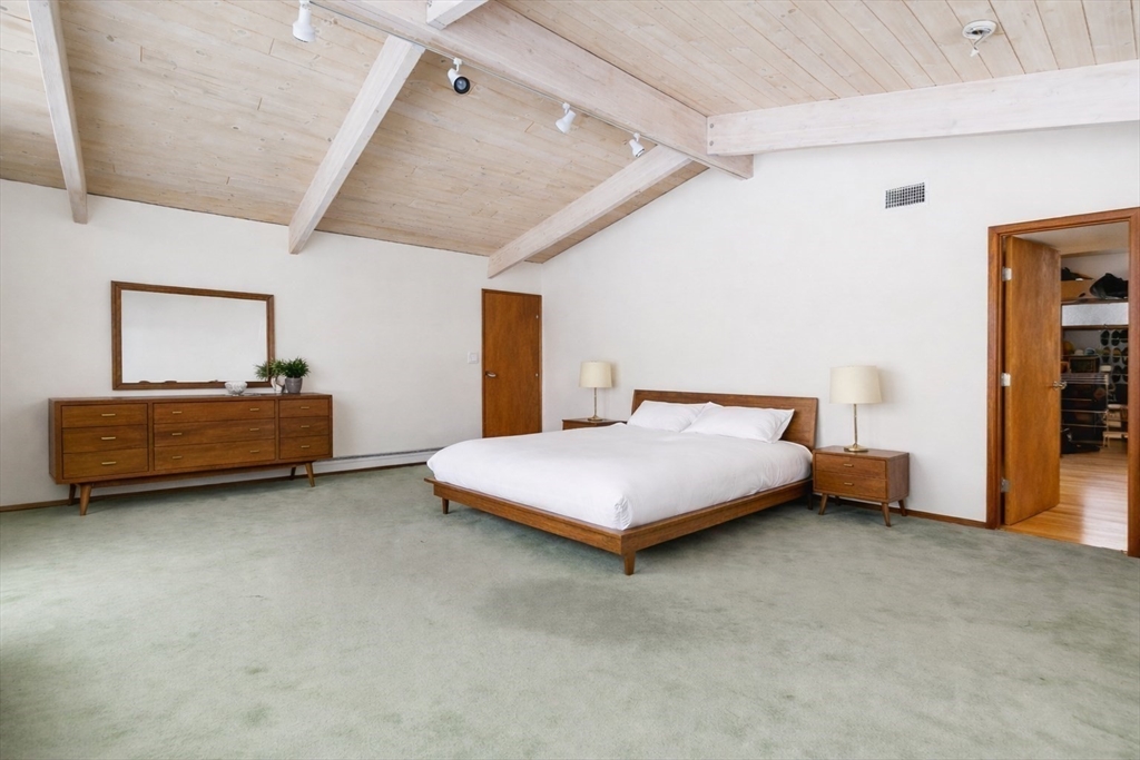 58 Solomon Pierce Road Lexington, MA 02420 - Photo 15 of 34