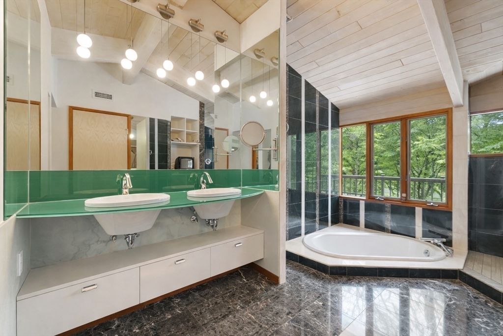 58 Solomon Pierce Road Lexington, MA 02420 - Photo 16 of 34