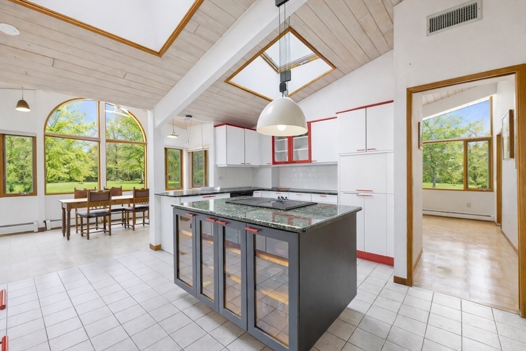 58 Solomon Pierce Road Lexington, MA 02420 - Photo 10 of 34