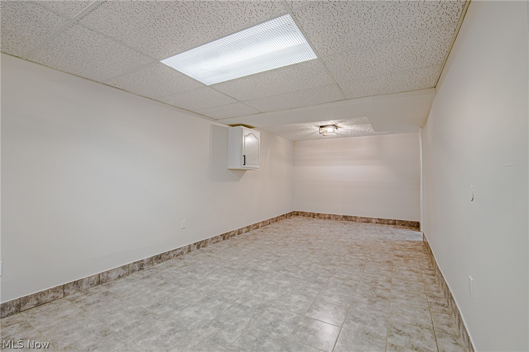 13342 Cedar Road Cleveland, OH 44118 - Photo 26 of 35 Gallery Image 26